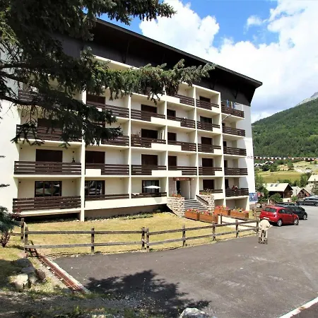 Apartment Renove Pres Des Pistes, Parking, Cuisine Equipee - Fr-1-330f-63